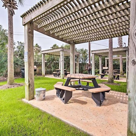 Galveston Condo With Oceanfront Views And 2 Pools Exterior foto